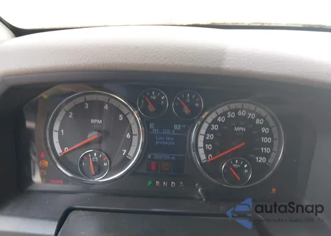 2009 Dodge Ram 1500 Slt/Sport/Trx z USA, uszkodzony, nr VIN 1D3HV18T99S786768